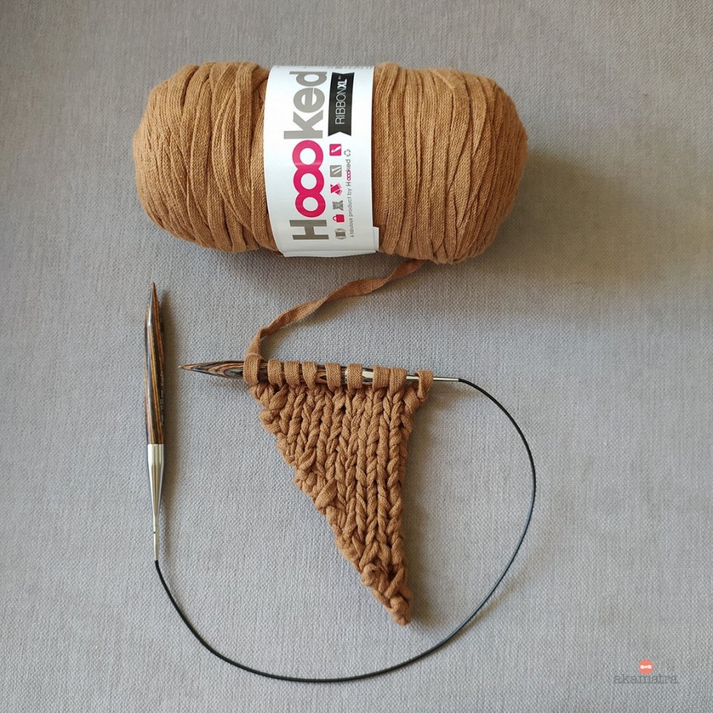 Knotted headband knit pattern