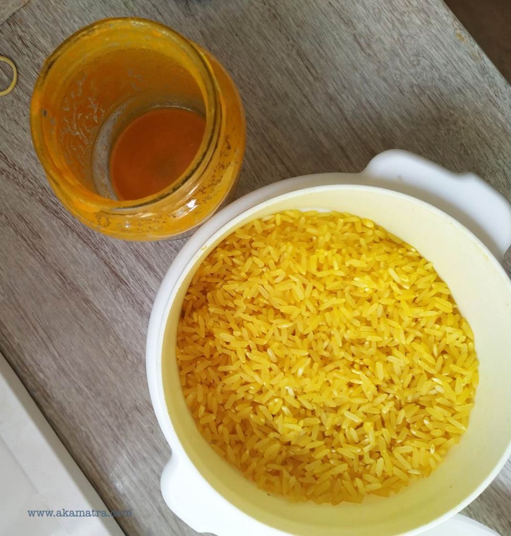 How to dye rice with yellow natural food coloring