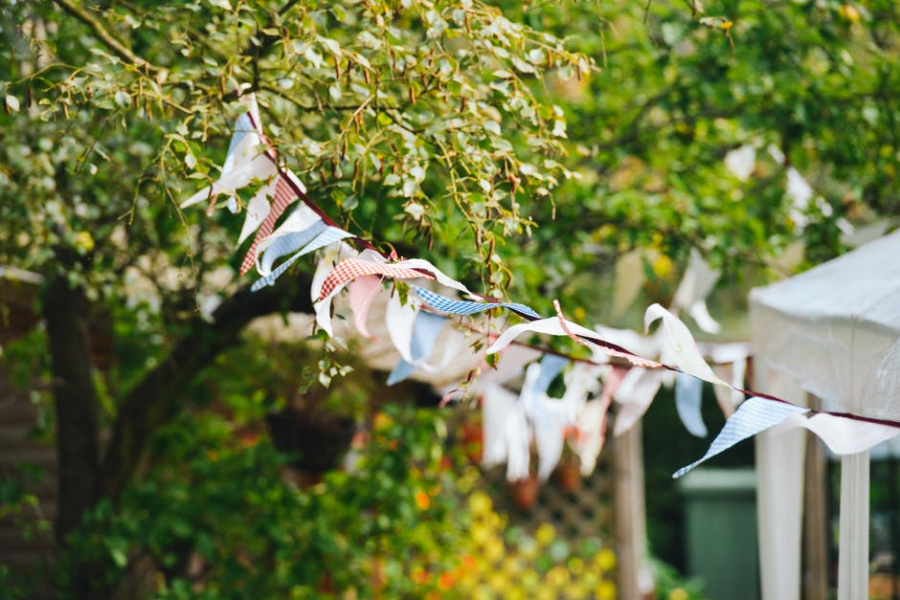 Garden party bunting.jpg