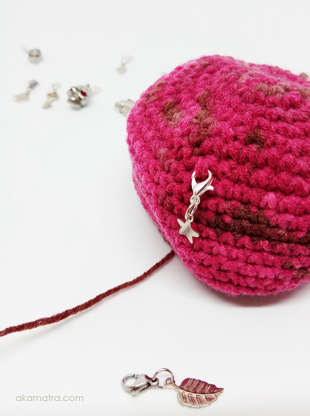 How to make crochet stitch markers - Akamatra