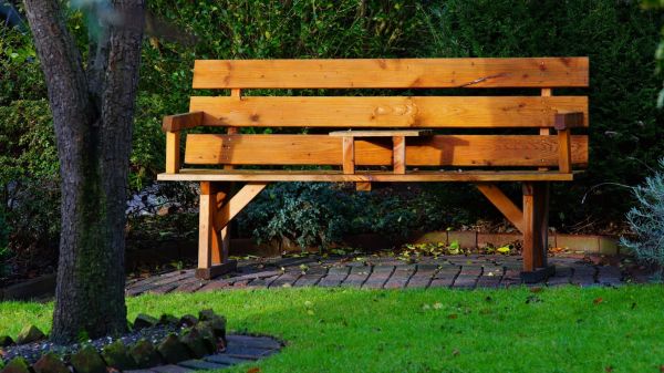 Making A Yard Relaxing Isn't Hard Or Taxing