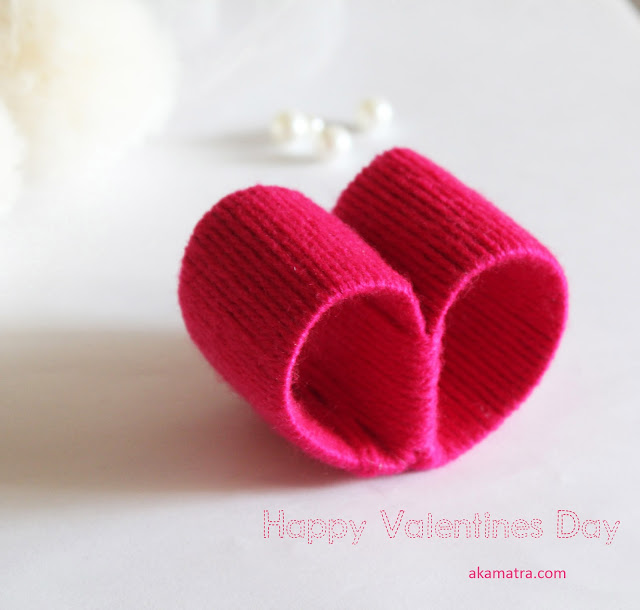 Cute paper and yarn Valentines hearts