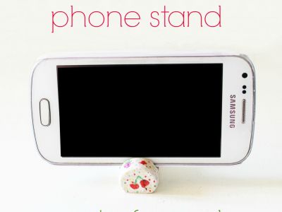 How to make a phone stand out of a cork - Photo tutorial