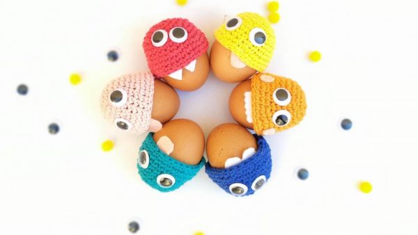 free_crochet_pattern_egg_cozy_1