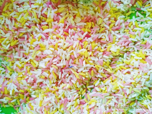 how-to-dye-rice-for-kids-play-naturally
