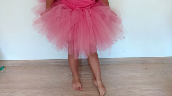 diy-paidiki-fousta-mpaletou-tutu