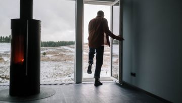 Turn Your Home Into A Cozy Winter Retreat