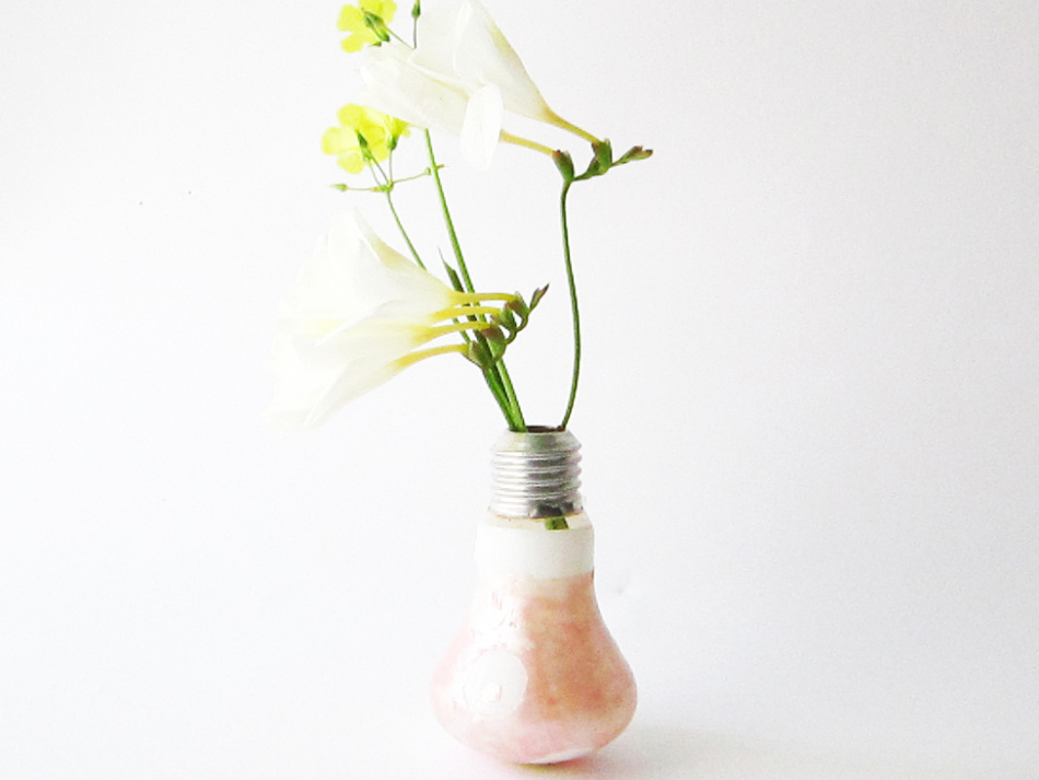DIY lamp vase - The painted version