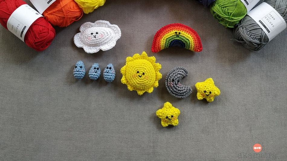 amigurumi-baby-mobile-1.jpeg