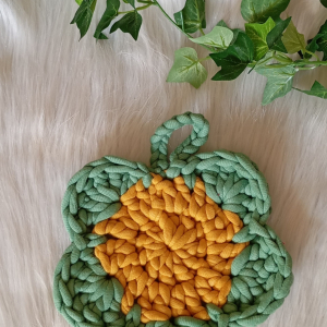 Flower placemat pattern